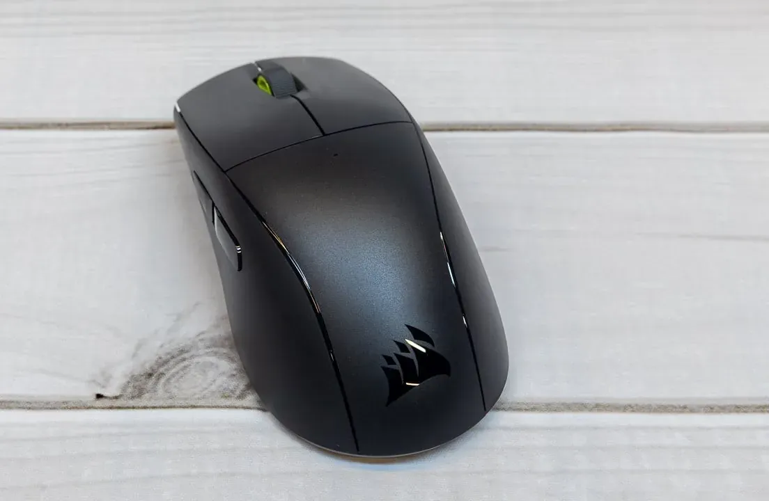 Corsair M75 AIR Wireless Ultra-Lightweight Gaming Mouse – Black